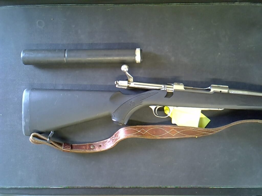 Gun Auctions with Manley and Colwell.Ruger M77 .243