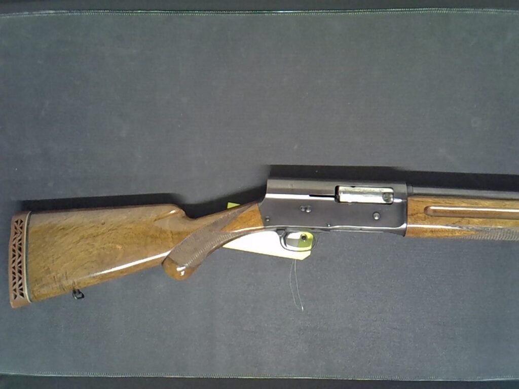 Gun Auctions with Manley and Colwell.Browning Auto A-5 12g