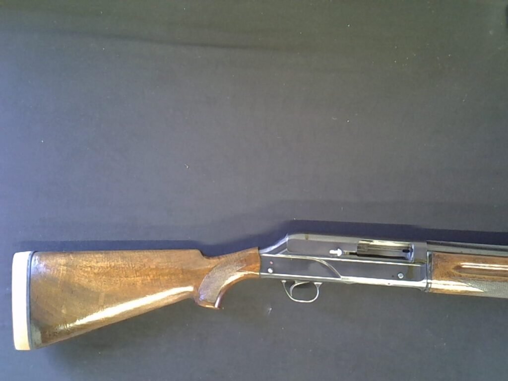 Gun Auctions with Manley and Colwell.Breda Semi Auto 12g