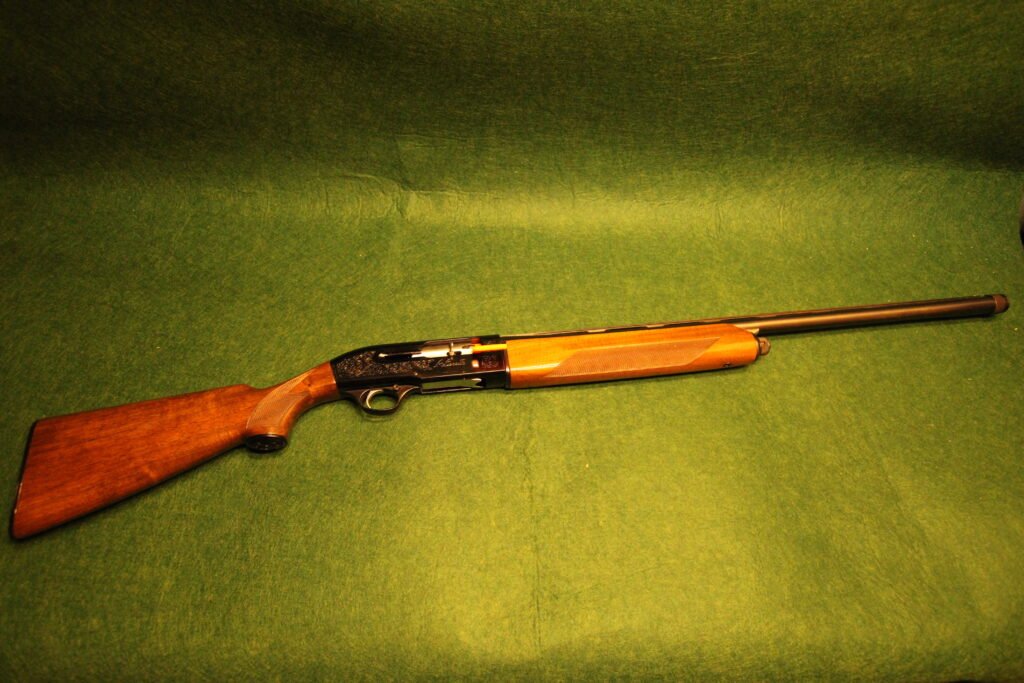 Gun Auctions with Manley and Colwell. Beretta A1301 Semi Auto S/N B21994E