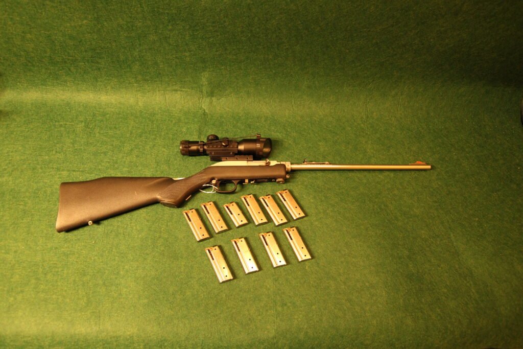 Gun Auctions with Manley and Colwell. Marlin Papoose Takedown .22lr S/N 03200424